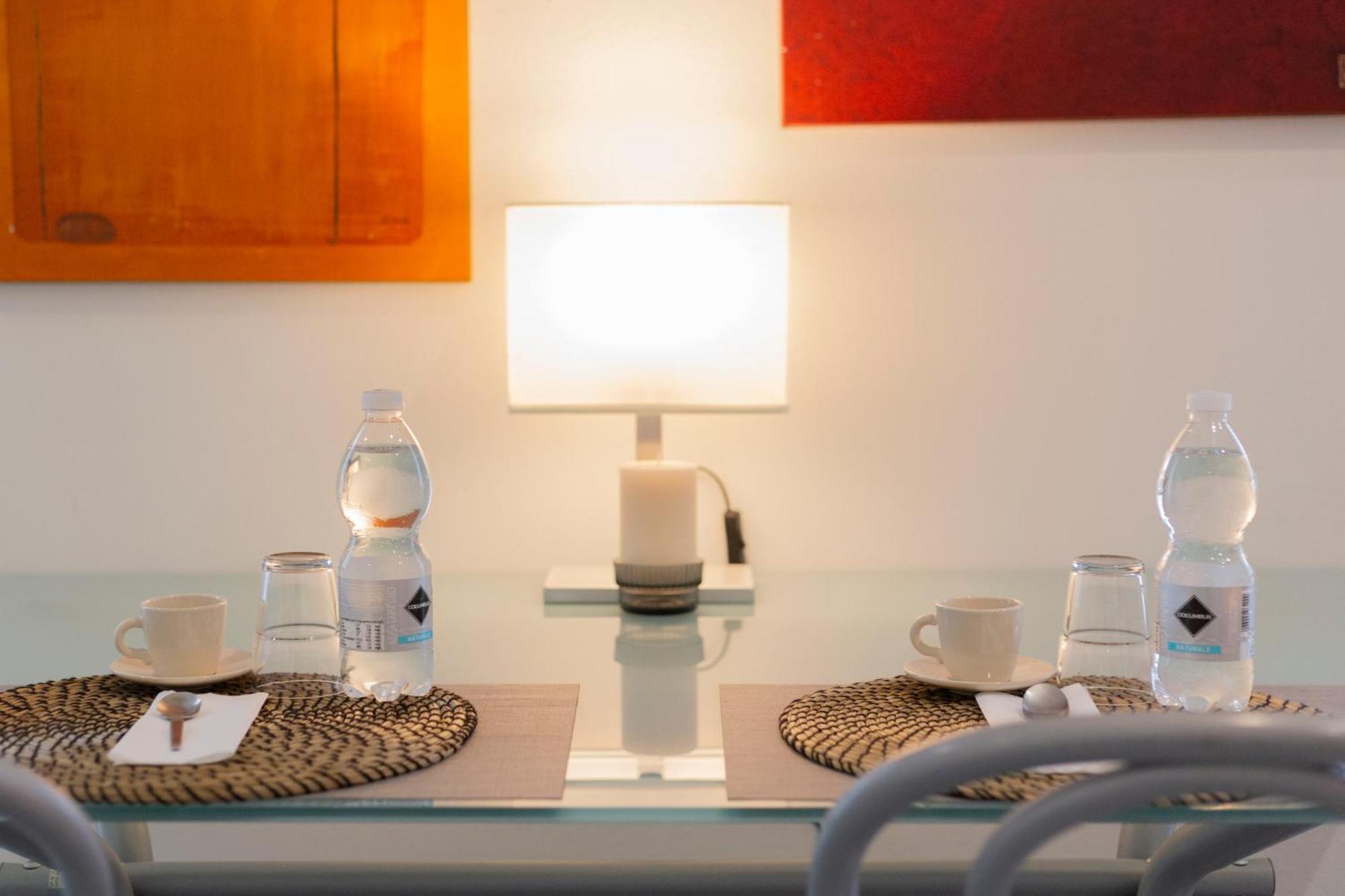 Falcon House - Nel Cuore Di